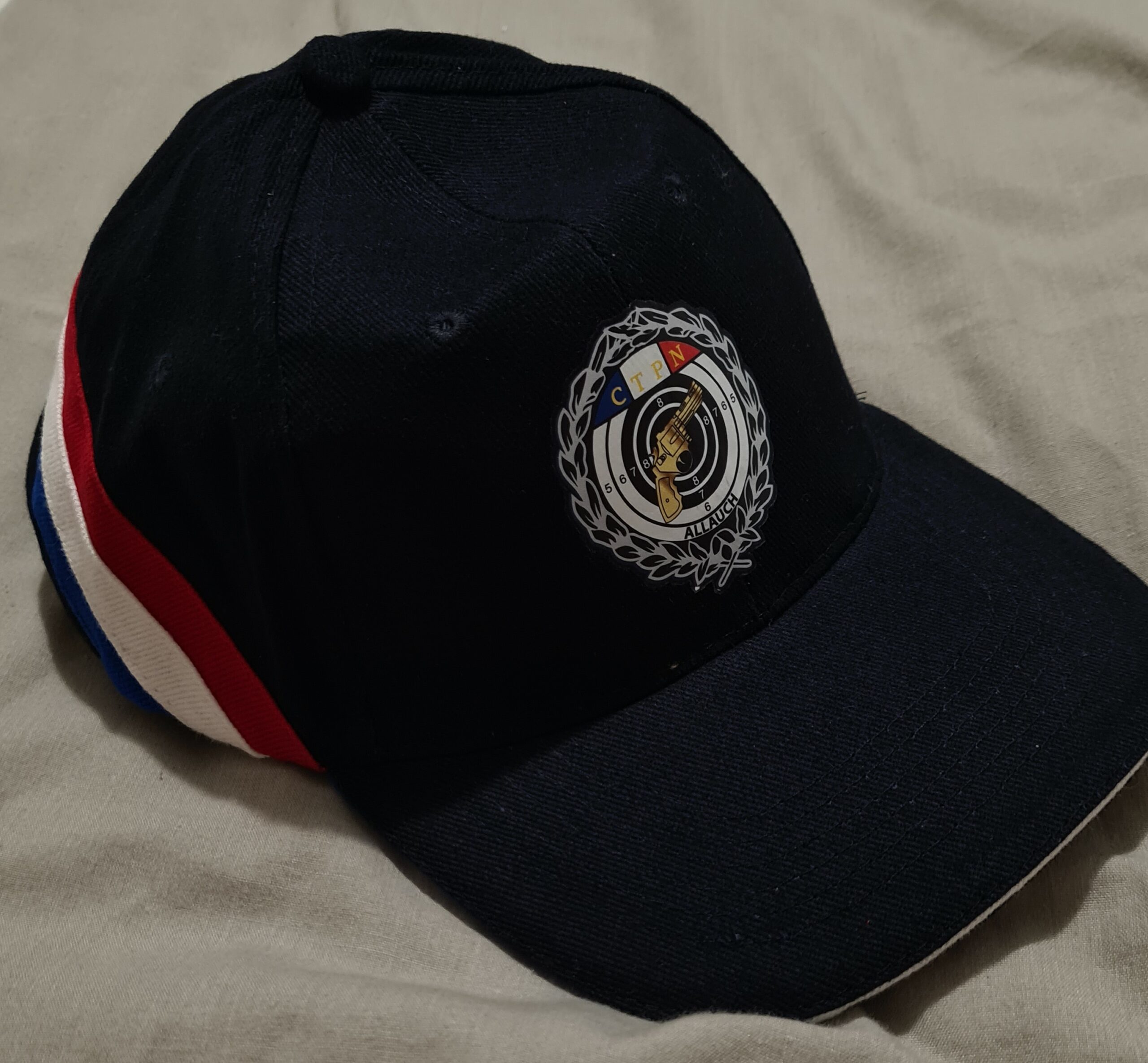 CASQUETTE BLEU